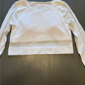 Lululemon white long sleeve crop top